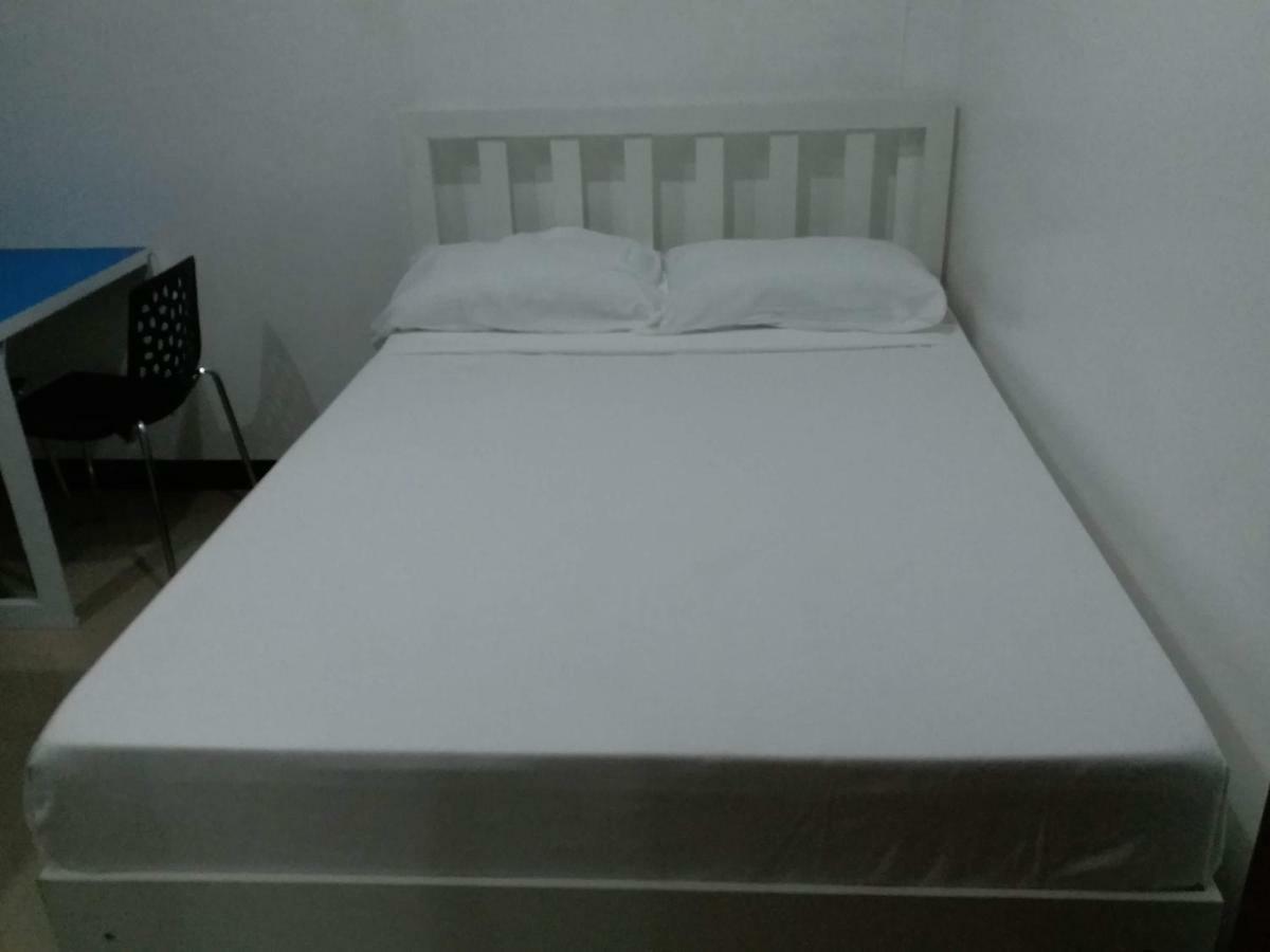 Clark-Pad Inn, Angeles City Exteriör bild