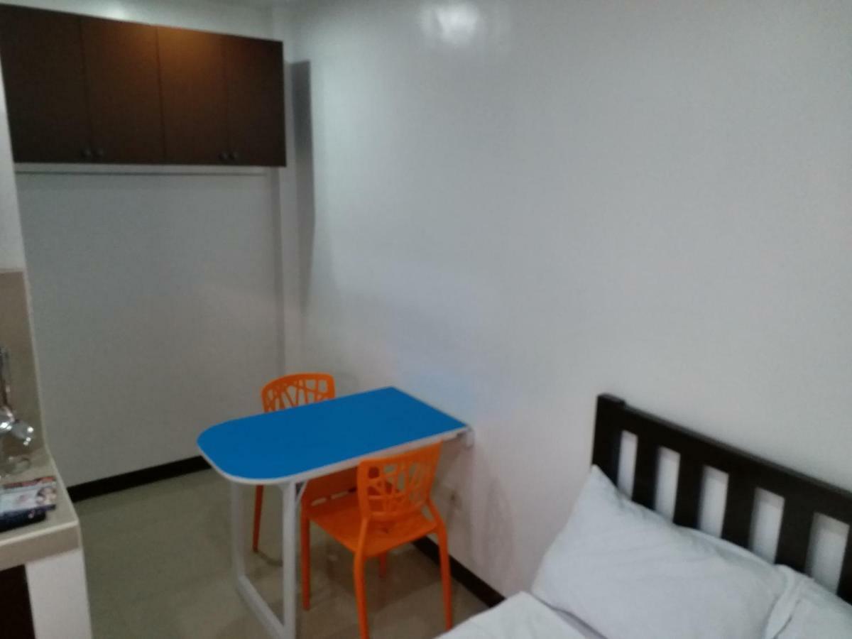 Clark-Pad Inn, Angeles City Exteriör bild